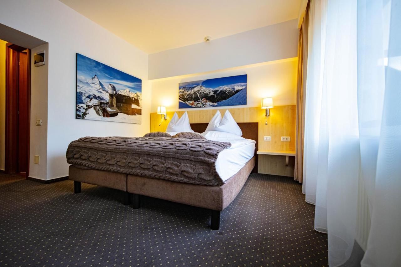 Отель Hotel Pestera Cota 1610 Синая