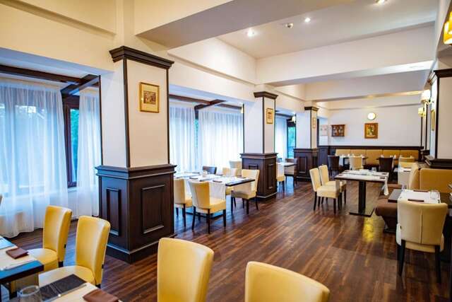 Отель Hotel Pestera Cota 1610 Синая-21