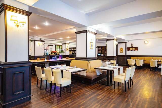 Отель Hotel Pestera Cota 1610 Синая-23
